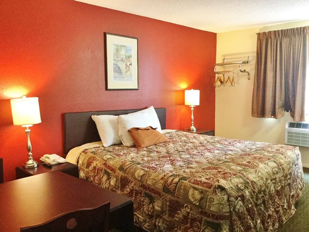 Rodeway Inn Benton Zimmer foto